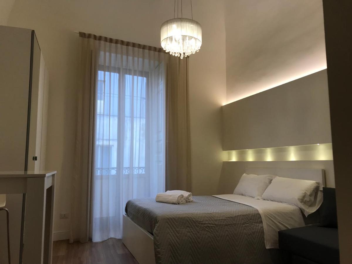Motta Palace Apartments & Rooms Motta Sant'Anastasia Eksteriør billede