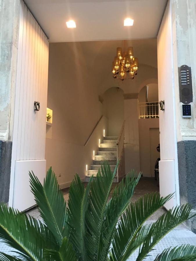 Motta Palace Apartments & Rooms Motta Sant'Anastasia Eksteriør billede